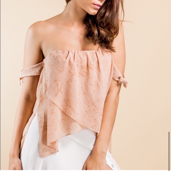 The Jetset Diaries TJD Sierra Top in Nude floral - Picture 4 of 10